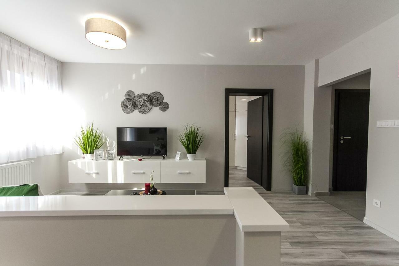 Grey Apartment *