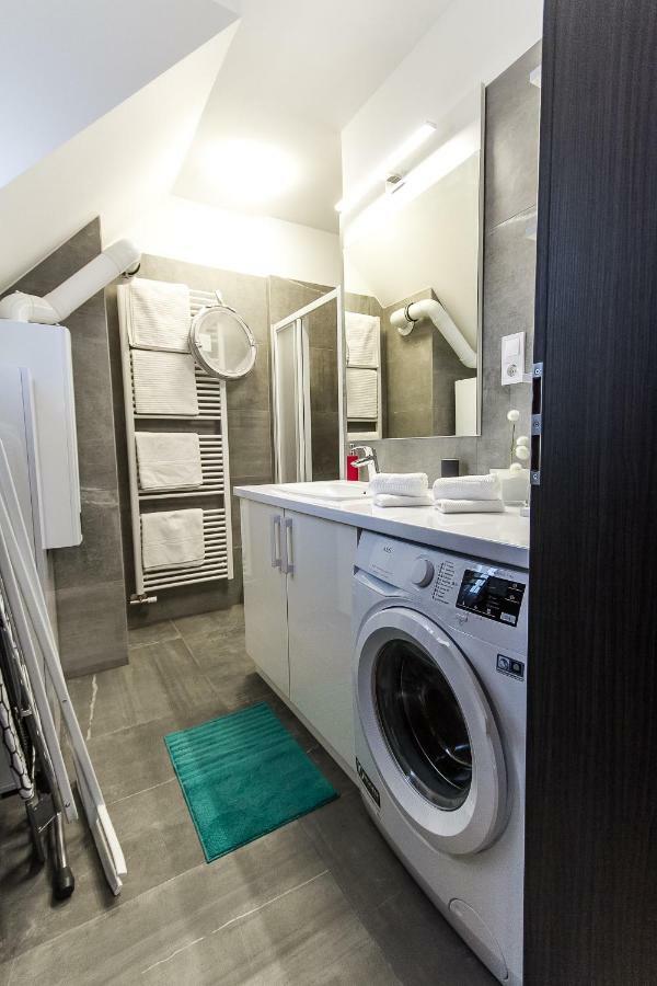 Grey Apartment *